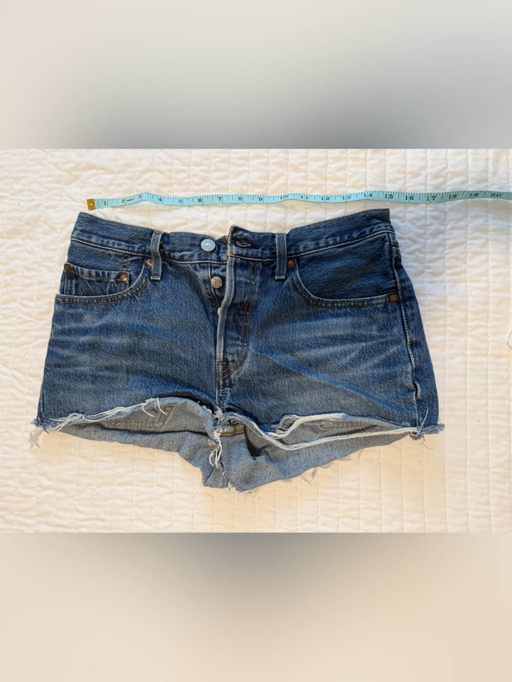 Levi's 501 Shorts Levi's Jean Shorts LHigh-Rise Blue Denim Cutoff Shorts Size 27